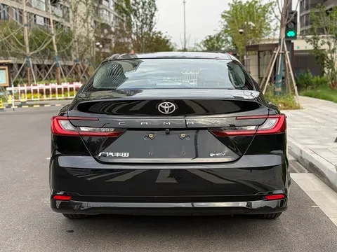 Toyota Camry, миниатюра 5