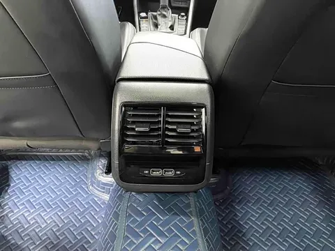 Volkswagen Sagitar, миниатюра 11