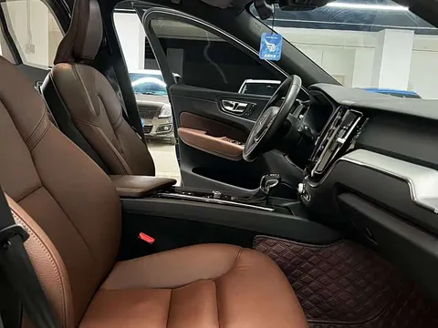 Volvo XC60, миниатюра 4