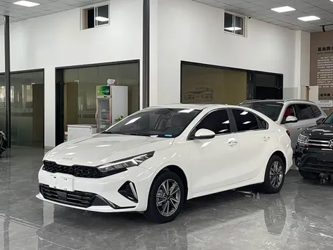 Kia K3, фото 1