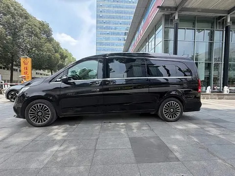 Mercedes-Benz V, миниатюра 2