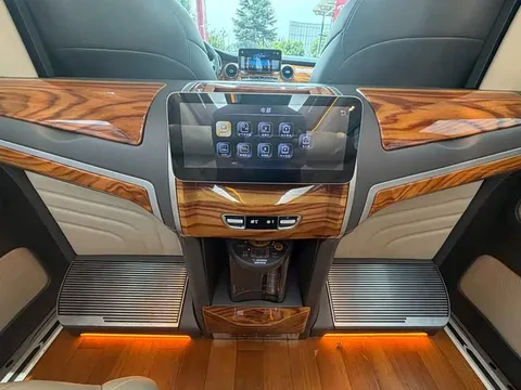 Mercedes-Benz V, миниатюра 9