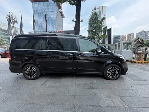 Mercedes-Benz V, миниатюра 17