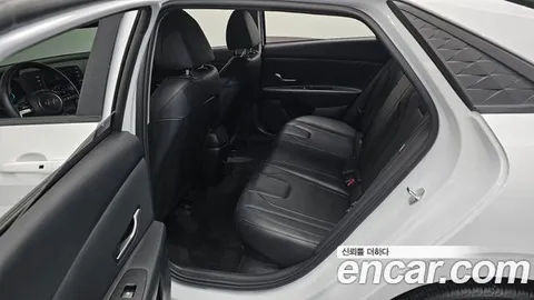 Hyundai AVANTE, миниатюра 16