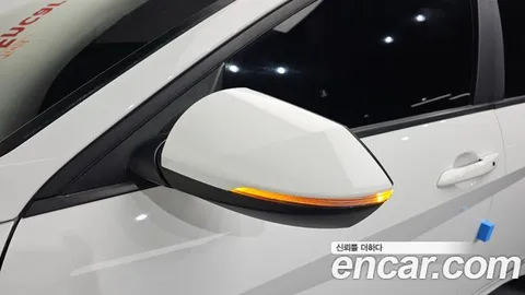 Hyundai AVANTE, миниатюра 30