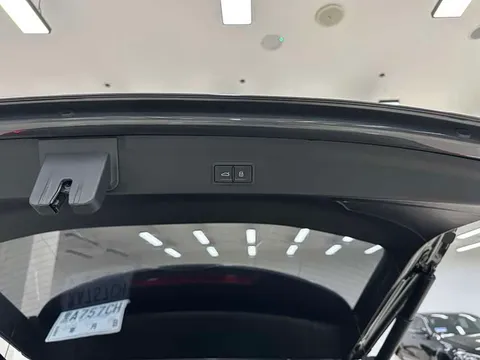 Audi Q3, миниатюра 2