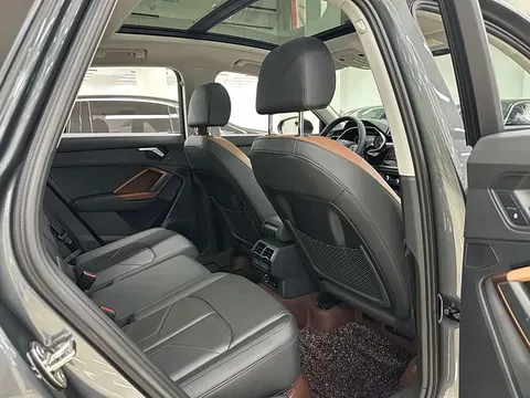 Audi Q3, миниатюра 11