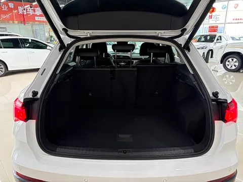 Audi Q3, миниатюра 11