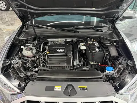 Audi Q3, миниатюра 11