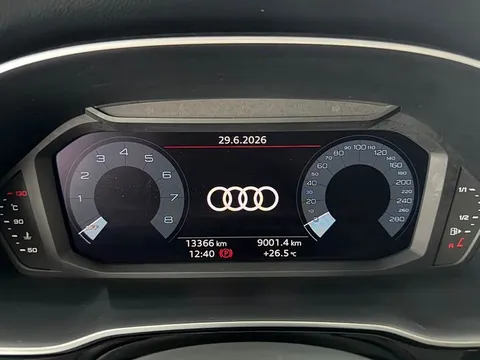 Audi Q3, миниатюра 16