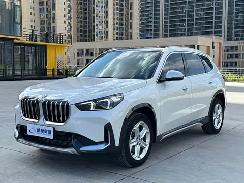 BMW X1, фото 1