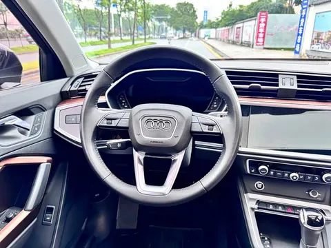 Audi Q3, миниатюра 16