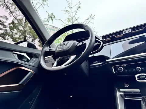 Audi Q3, миниатюра 17