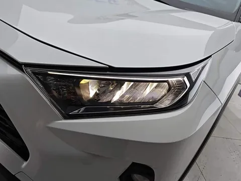 Toyota RAV4, миниатюра 5
