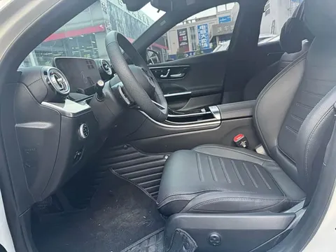 Mercedes-Benz C-Class, миниатюра 4