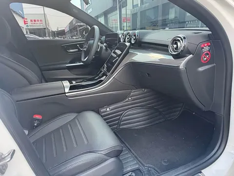Mercedes-Benz C-Class, миниатюра 10