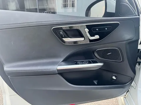 Mercedes-Benz C-Class, миниатюра 12