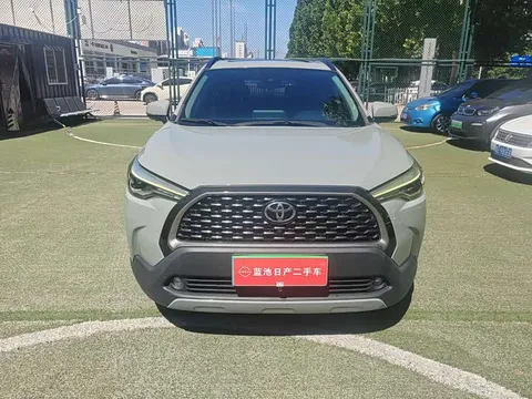 Toyota Corolla Cross, фото 1