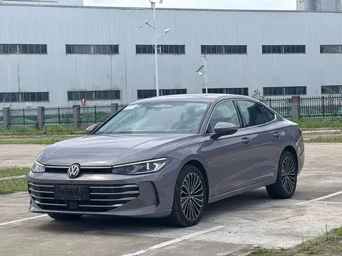 Volkswagen Passat, фото 1