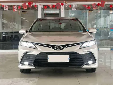 Toyota Camry, миниатюра 2