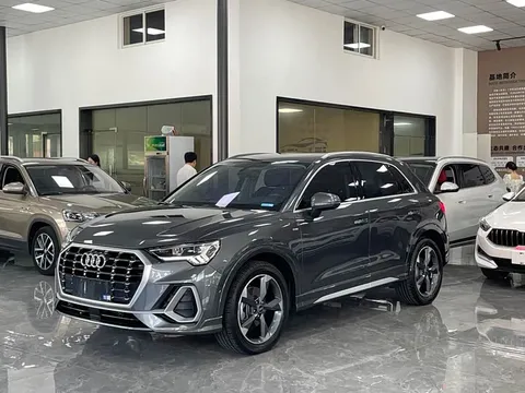 Audi Q3, фото 1