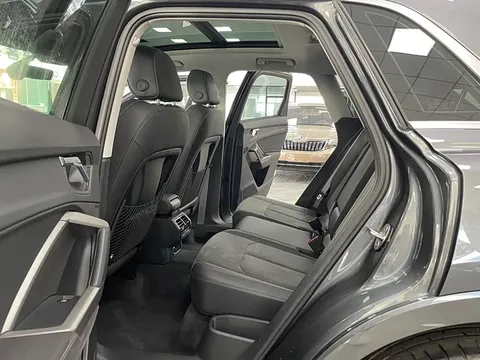 Audi Q3, миниатюра 6