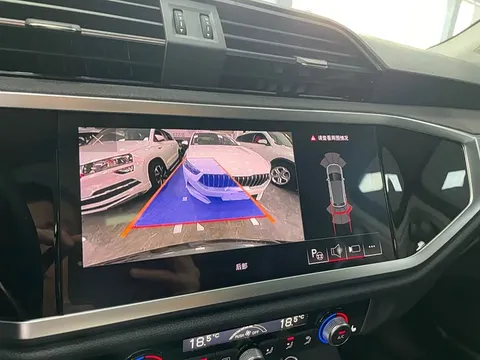 Audi Q3, миниатюра 13