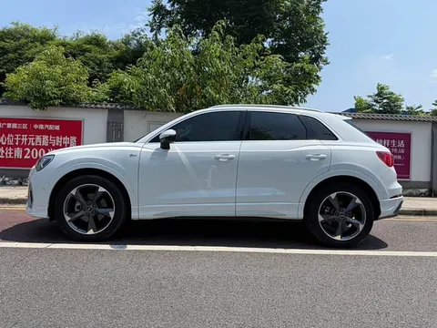Audi Q3, миниатюра 7