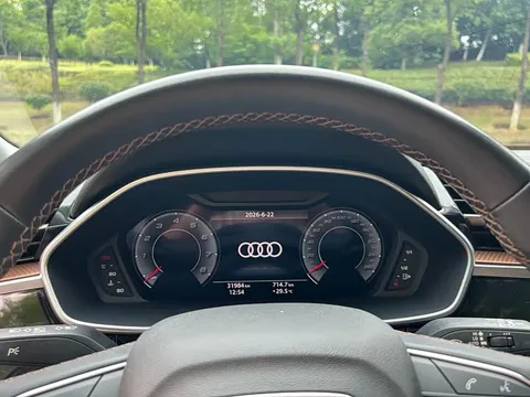 Audi Q3, миниатюра 9