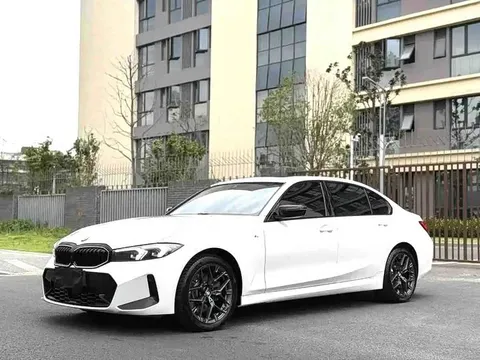 BMW 3, фото 1