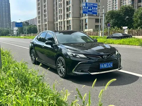 Toyota Camry, миниатюра 3