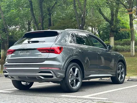 Audi Q3, миниатюра 12