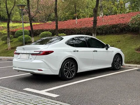 Toyota Camry, миниатюра 13