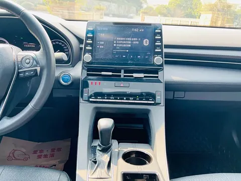 Toyota Avalon, миниатюра 7