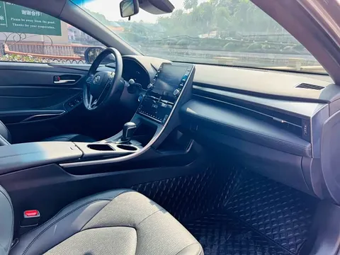 Toyota Avalon, миниатюра 13