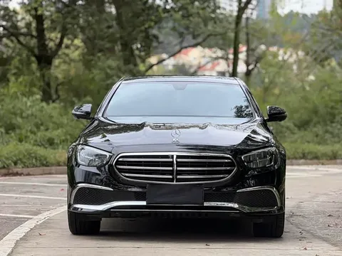 Mercedes-Benz E, фото 1