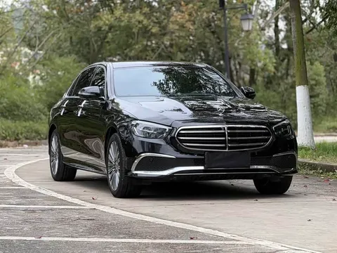 Mercedes-Benz E, миниатюра 3