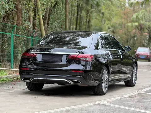 Mercedes-Benz E, миниатюра 14