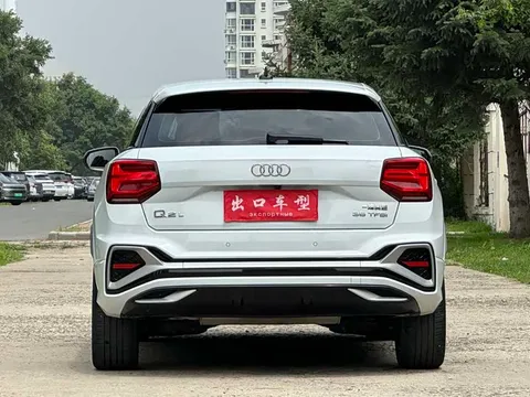 Audi Q2L, миниатюра 7