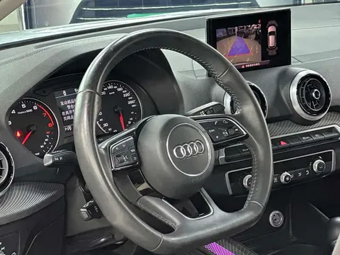 Audi Q2L, миниатюра 25