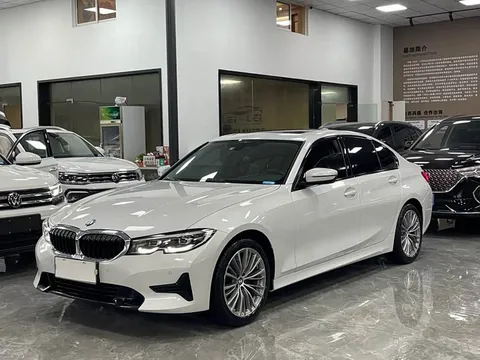 BMW 3, фото 1