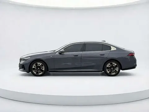 BMW 5, миниатюра 3