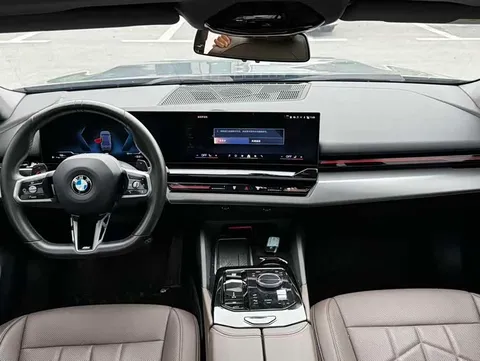 BMW 5, миниатюра 17