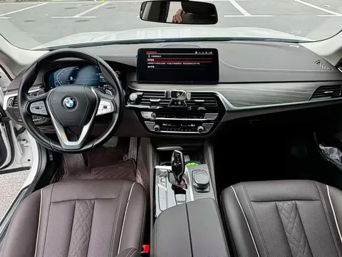 BMW 5, миниатюра 11