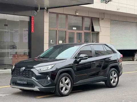 Toyota RAV4, миниатюра 2