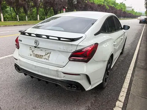 MG MG5, миниатюра 4