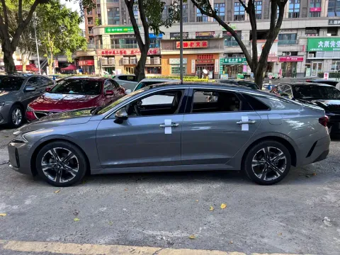 Kia K5, миниатюра 4