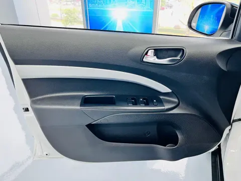 Kia 2021 1.4L CVT, миниатюра 11