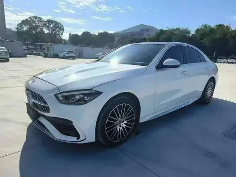 Mercedes-Benz C-Class, миниатюра 3