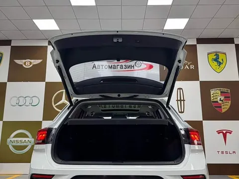 Volkswagen T-ROC, миниатюра 16